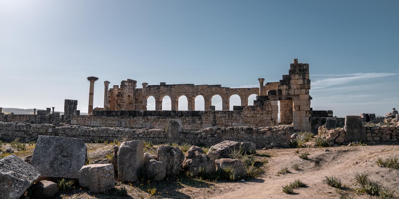 Volubilis: la ciudad romana de Marruecos, y por qué los mosaicos siguen a la intemperie
